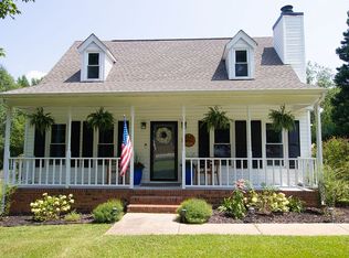 9041 Holly Springs Rd, Apex, NC 27539