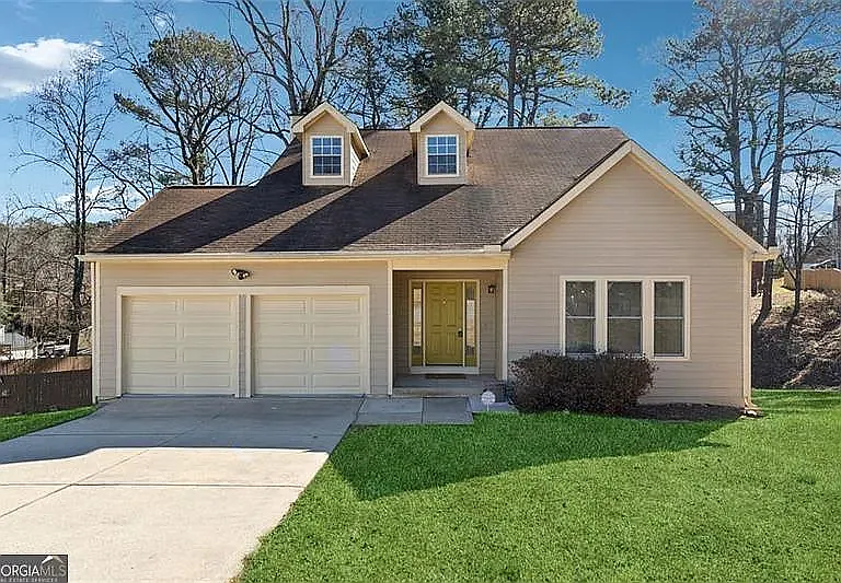 1001 Heatherwood Ct — Photo 1