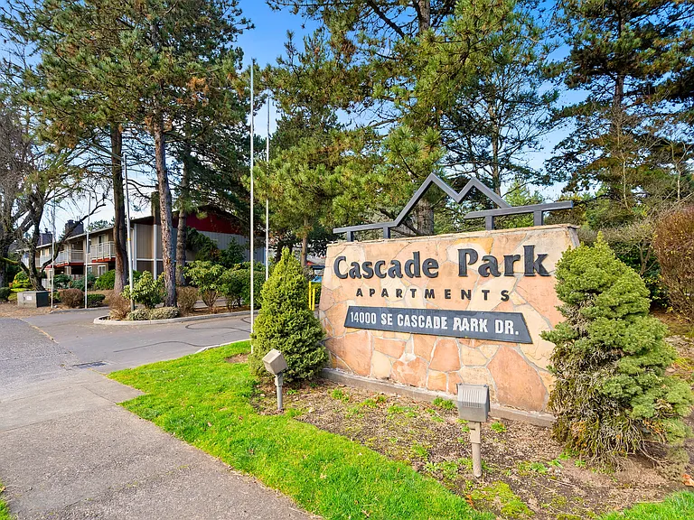 Cascade Park Apartments — Photo 29