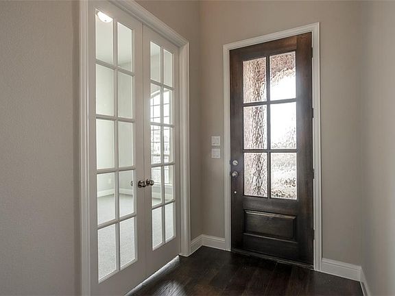 4th image of 5109 Watters Branch Dr