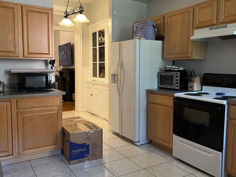 2706 E Broad St — Photo 7