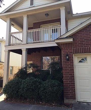 3rd image of 11814 Johnny Weismuller Ln