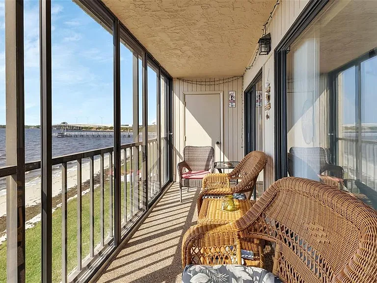 14459 River Beach Dr #129 — Photo 23