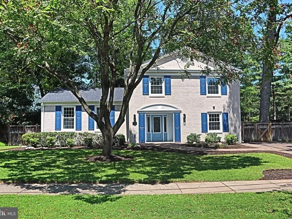 1289 Bartonshire Way, Rockville, MD 20854