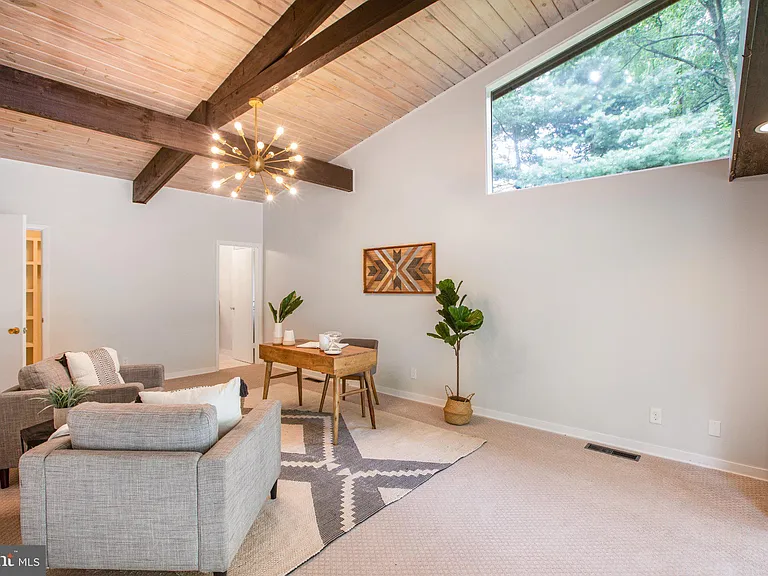 3406 Woodvalley Dr — Photo 9