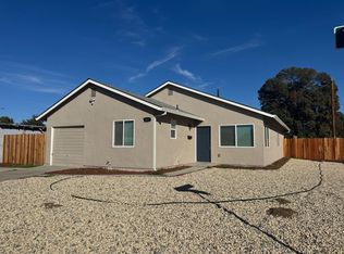 1427 Youngs Ln, Yuba City, CA