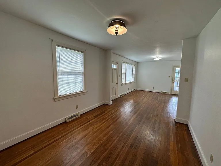 1061 Village Hwy — Photo 4