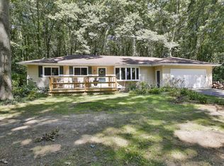 44732 Oak Leaves Ln, Mattawan, MI 49071