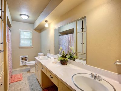 2308 Lange St, Greenville, TX, 75402