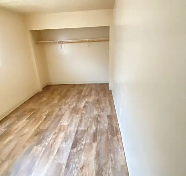 1123 SW 2nd St — Photo 6