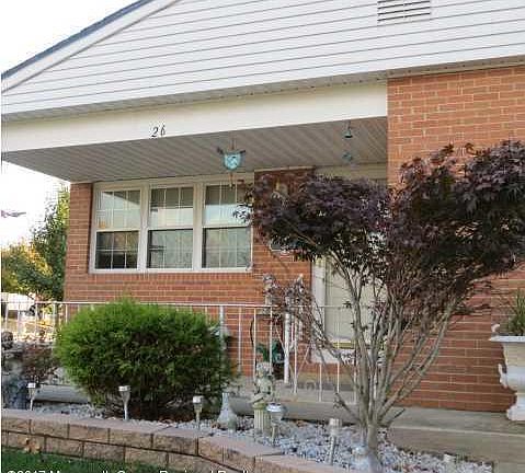 2nd image of 26 Plymouth Dr