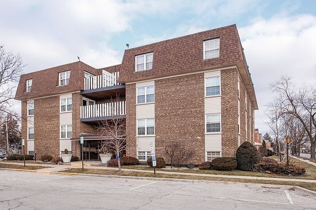 1st image of 9146 Grand Ave APT 1NE