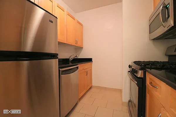 Rented by Citi Habitats | media 14