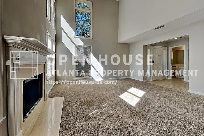 3 bed, 2.5 bath, 1820 sqft, $2,490 — Photo 4