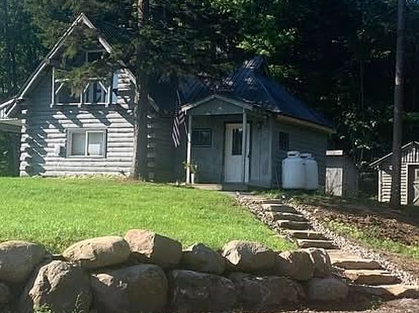 6803 Sears Pond Rd