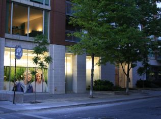 88 Queen St E #489, Toronto, ON M5C 1S1