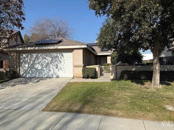 7616 Hidden Bridge Dr, Bakersfield, CA 93313
