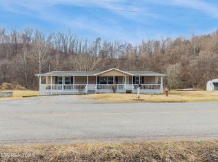 3440 Sulphur Springs Rd, Morristown, TN 37813