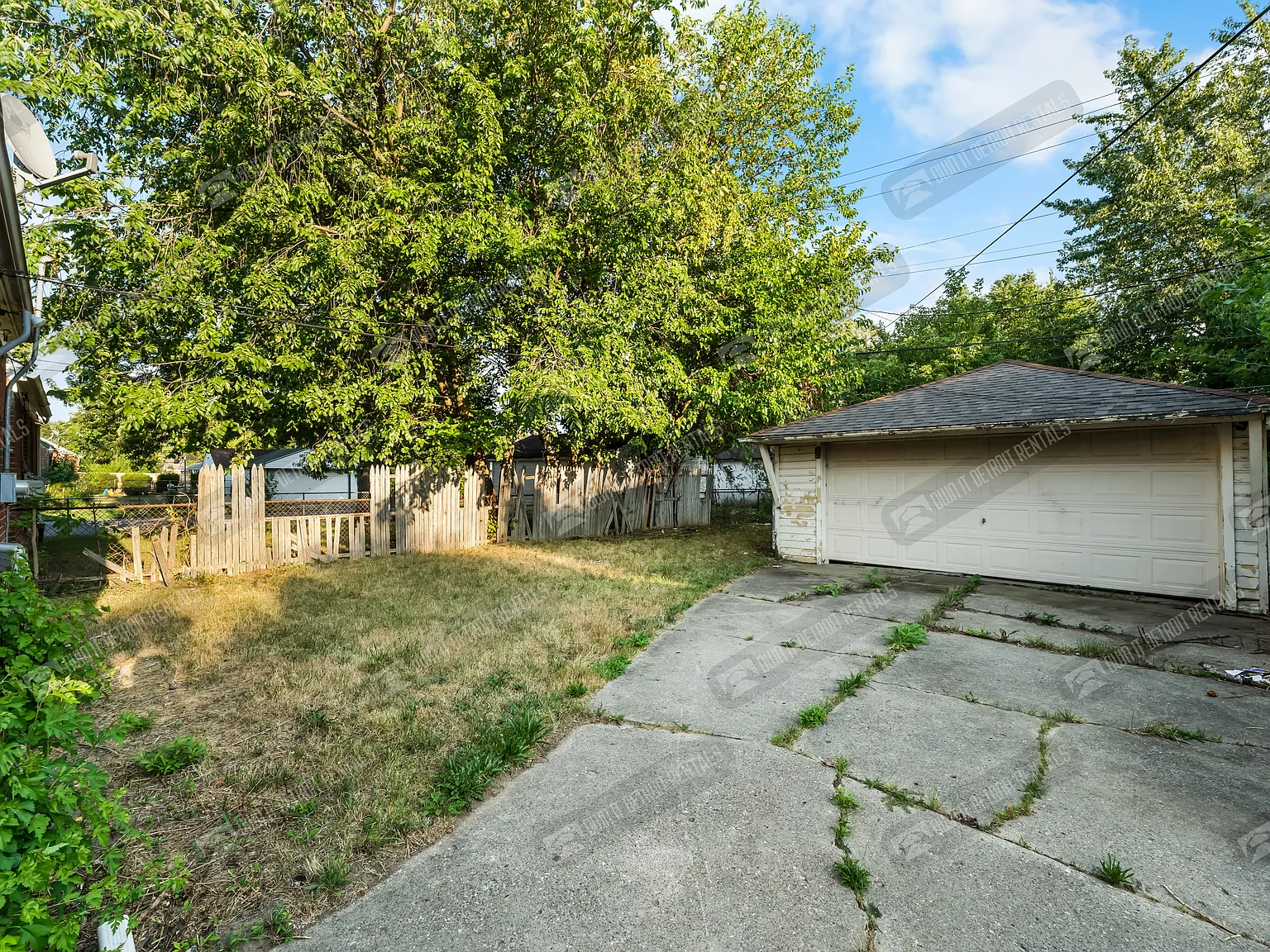 House-Bungalow — Photo 4