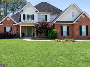 406 Victoria Cir, Warner Robins, GA