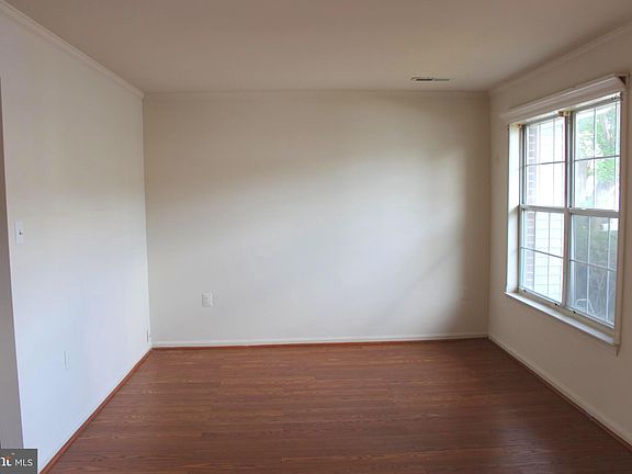 2nd image of 2176 Mager Dr