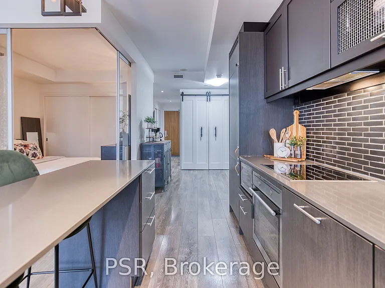 783 Bathurst St #321 — Photo 3