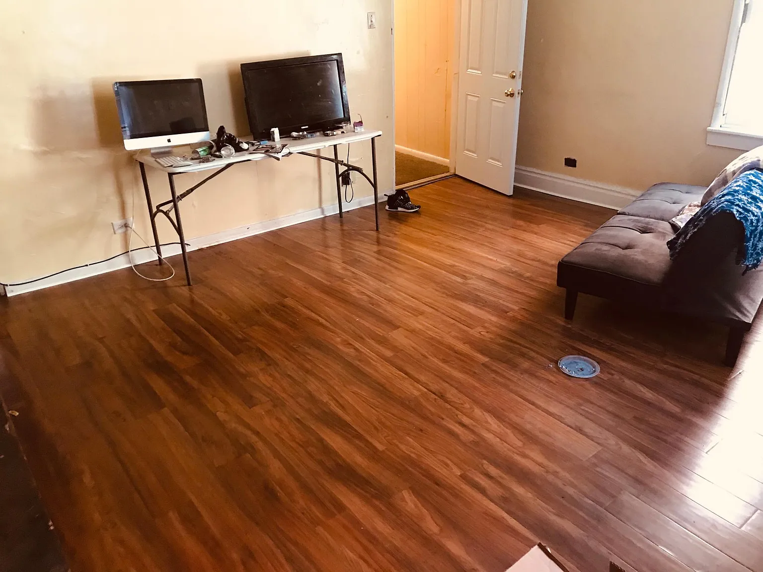 6 bed, 1952 sqft, $4,800 — Photo 4