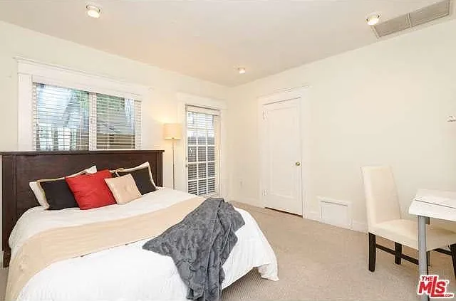 7531 Fountain Ave — Photo 5