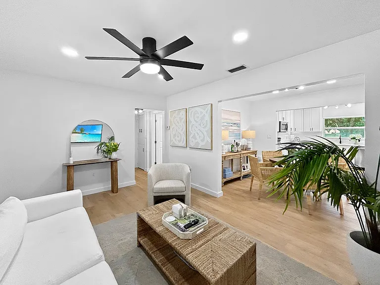 3735 Overlook Dr NE — Photo 13