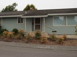 1019 Valley View Dr, Fortuna, CA 95540