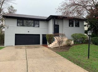 386 Felter Ave #A, Hewlett, NY 11557