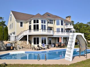 5 Clare Rd, Plymouth, MA 02360