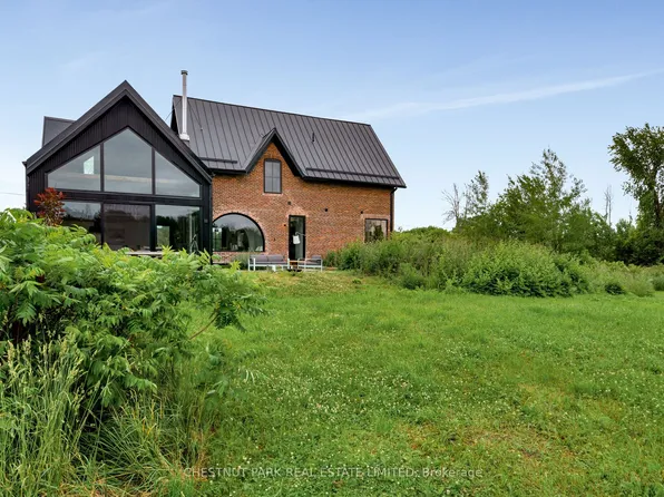 789 Bethesda Rd, Prince Edward County, ON K0K 2T0