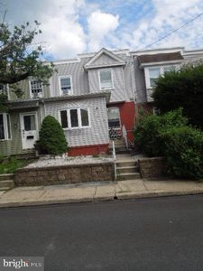41 Cherry St, Willow Grove, PA, 19090