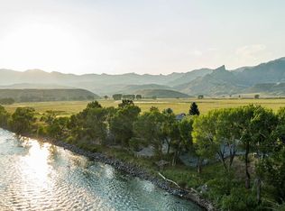 40 Castle Rock Rd, Cody, WY 82414