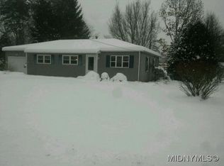 6446 Wager Dr, Rome, NY 13440