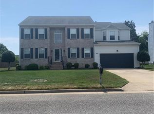 305 Prior Rd, Newport News, VA 23602
