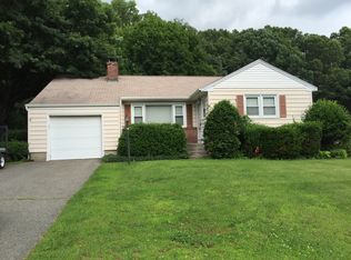 12 Clearbrook Rd, Danbury, CT 06811