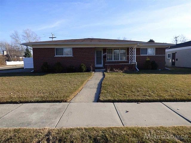 1st image of 13048 Cromie Dr