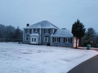 3 South St, Upton, MA 01568