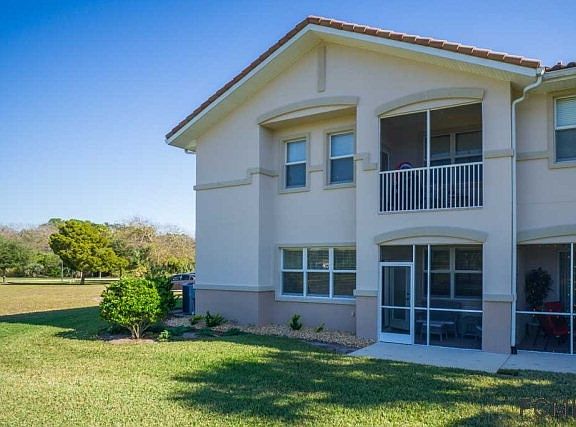 2nd image of 60 Riverview Bnd S Unit 616