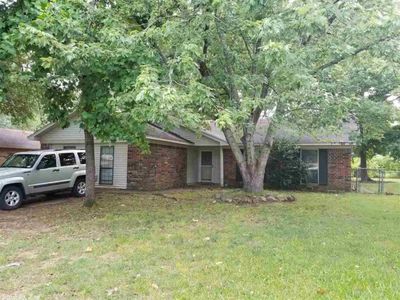 207 Fairway Dr, Conway, AR, 72034
