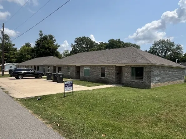 202 NE 2nd St #B, Walnut Ridge, AR 72476