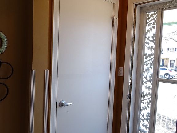 2nd image of 2208 W Charles St