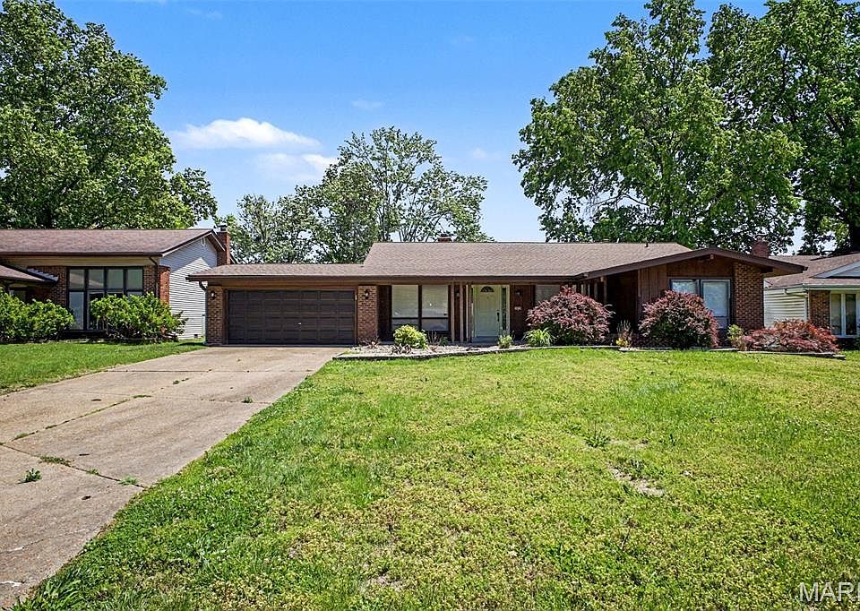 1st image of 7430 Sir Lords Ln