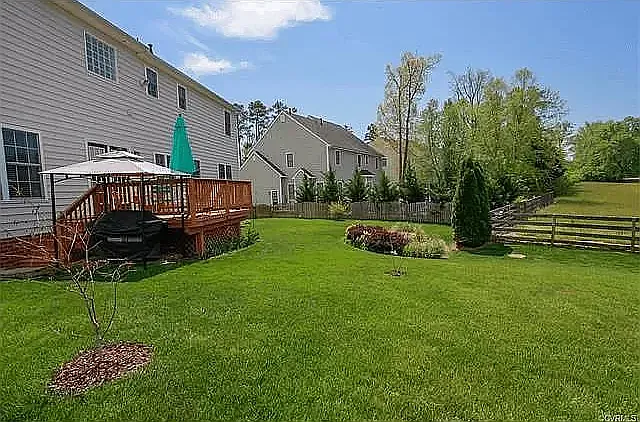 5500 Holman Dr — Photo 17