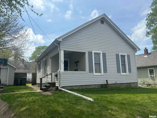 908 Margaret St, Pekin, IL 61554