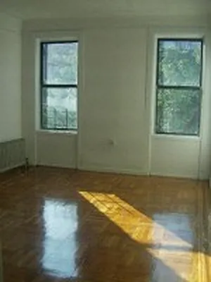 Rented by DSA Realty Midtown West | media 33