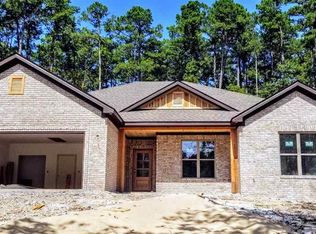 18 Siega Ln, Hot Springs Village, AR 71909