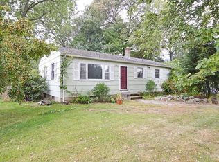 11 Alandale Dr, East Longmeadow, MA 01028